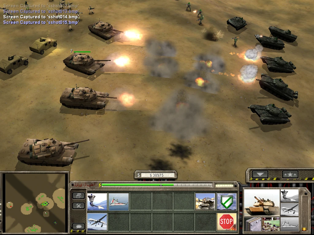 Mehrere Panzer und Soldaten tauschen Feuer auf einer Wüstenkampfarena im Command & Conquer Generals Mod A Global Crisis aus