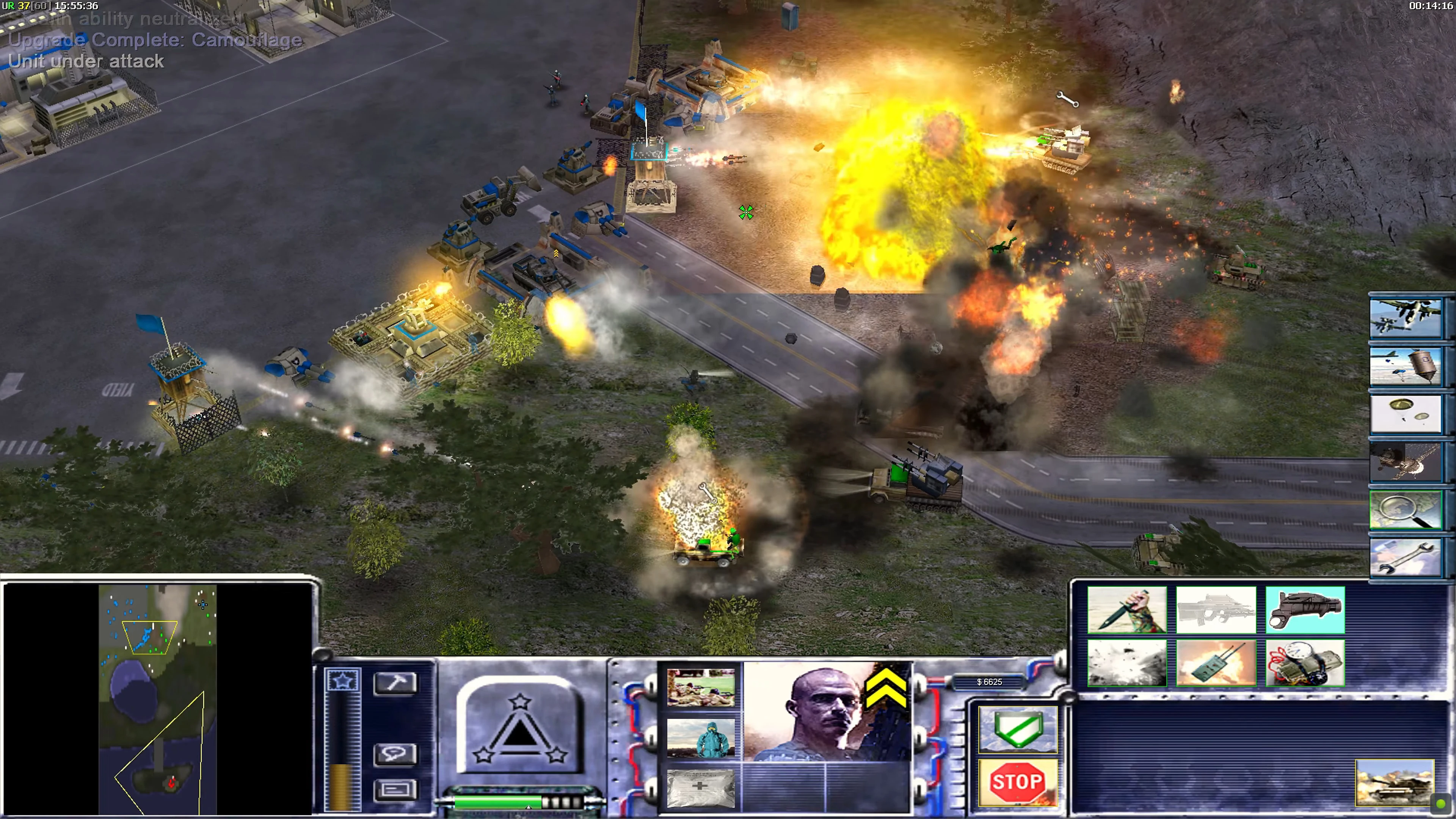 Screenshot vom Generals Project Raptor Mod für Command & Conquer Generals zeigt Explosion, Panzer und Infanterie im Kampf