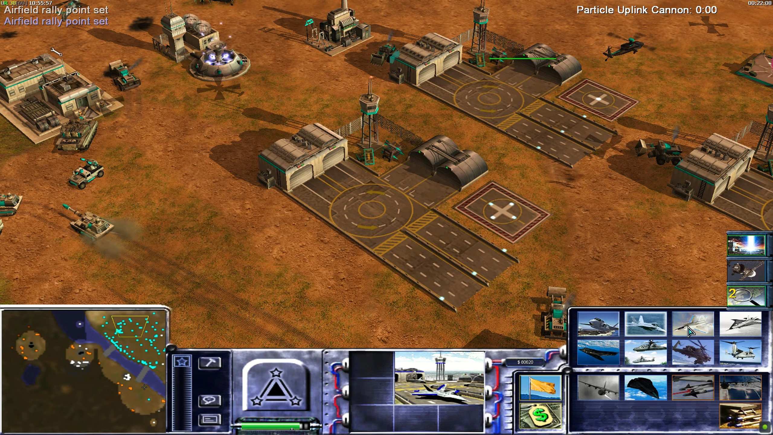 Screenshot aus Command & Conquer Generals mit Flugfeldgebäuden, Hubschraubern, Panzern und Einheitenauswahl