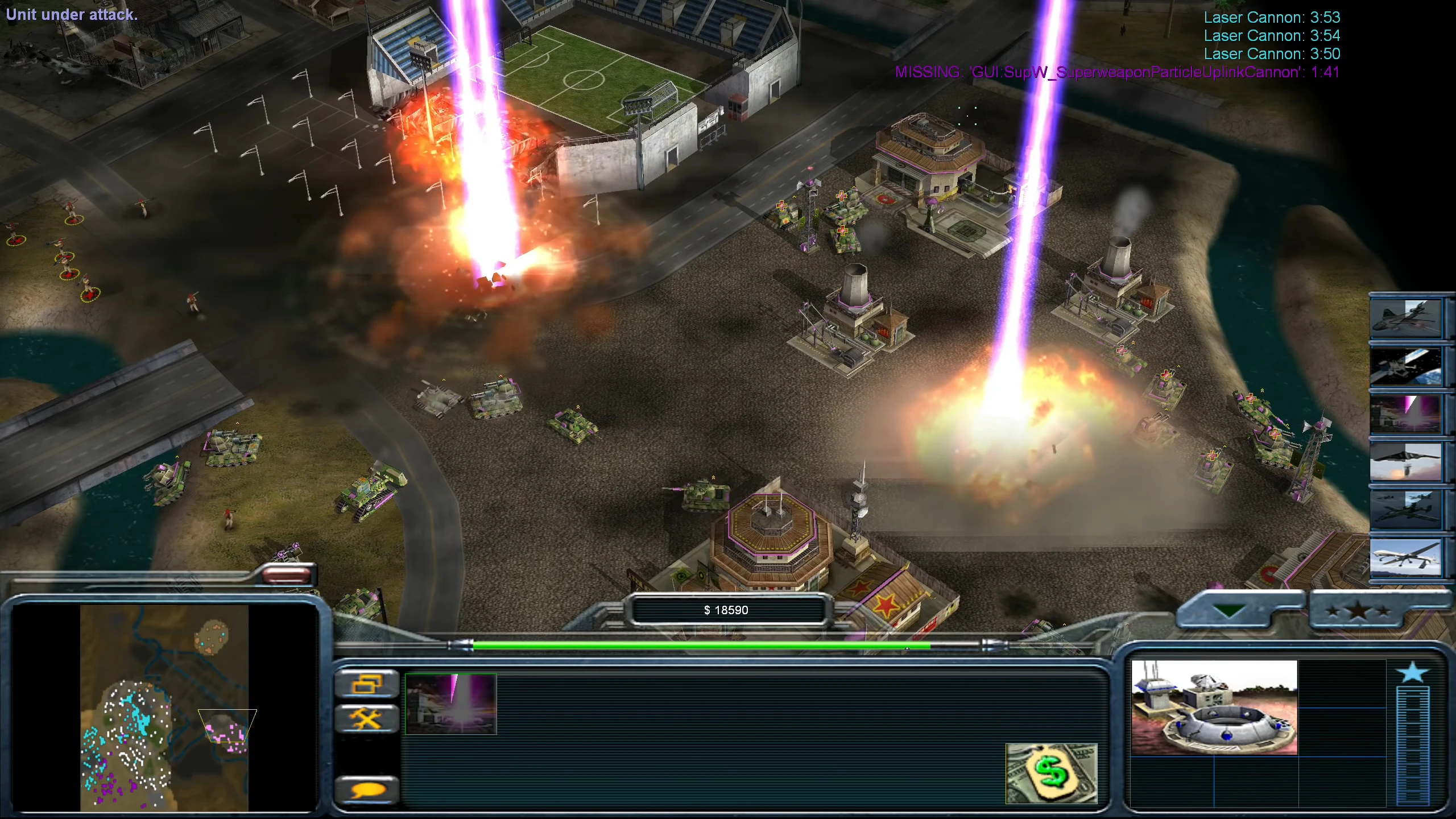 Вид зверху: промені лазерної гармати влучають у ворожу базу з вибухами в моді Pro Gen для Command & Conquer Generals