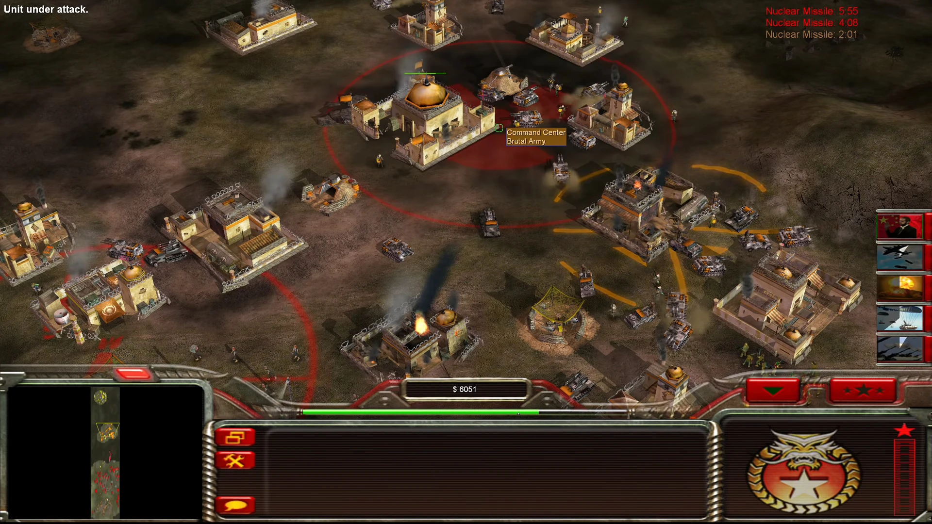 Скриншот битви з будівлями та танками під атакою й відліком ядерної ракети в моді Pro Gen для Command & Conquer Generals