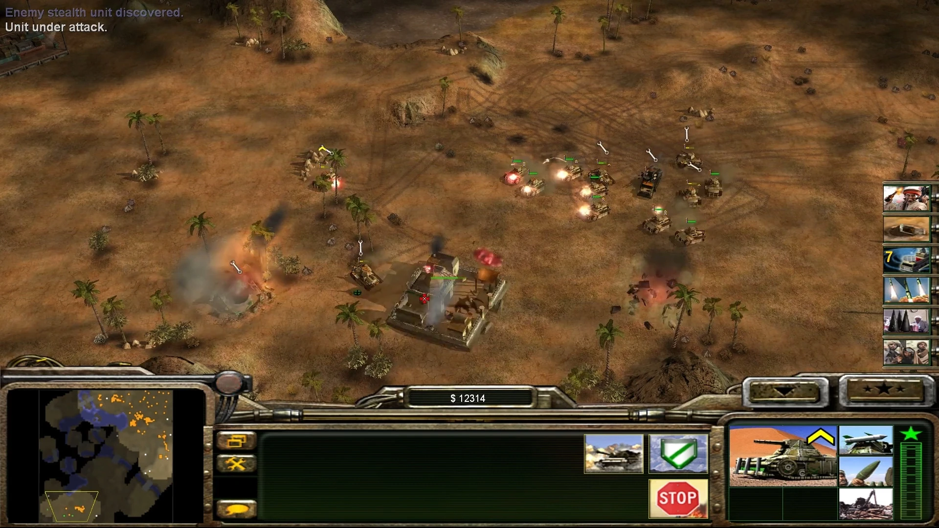 Ігровий процес Command & Conquer Generals з атаками та ремонтом юнітів у пустелі, мінікарта в моді Pro Gen