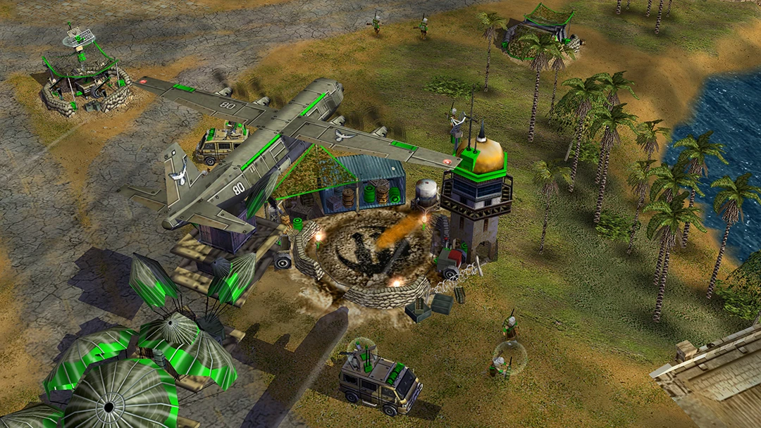 Вид сверху на военную базу с зелёными акцентами — самолёты, солдаты и техника у реки