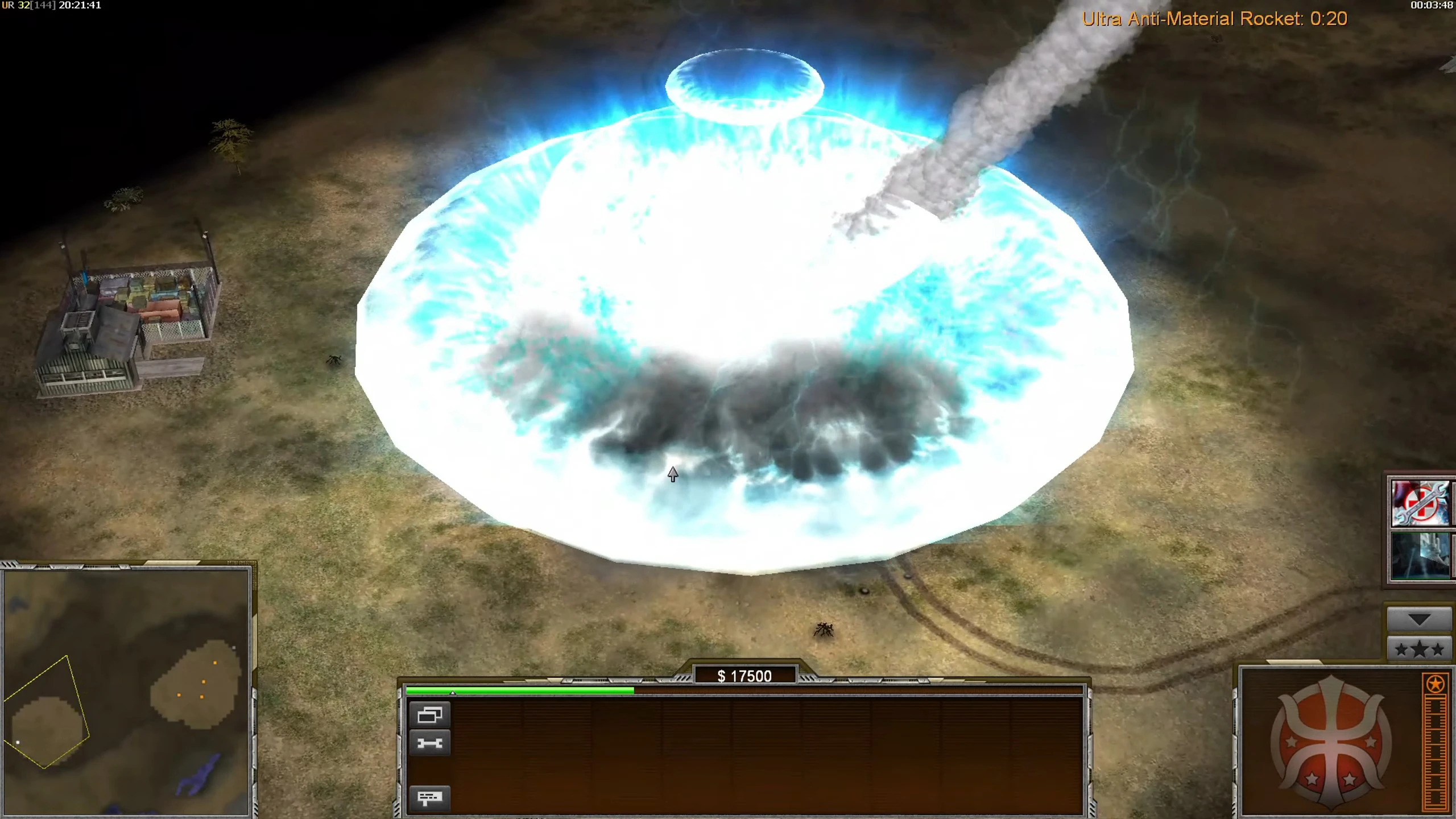 Скріншот гри з синім вибухом від ракети Ultra Anti-Material у моді Command & Conquer Generals