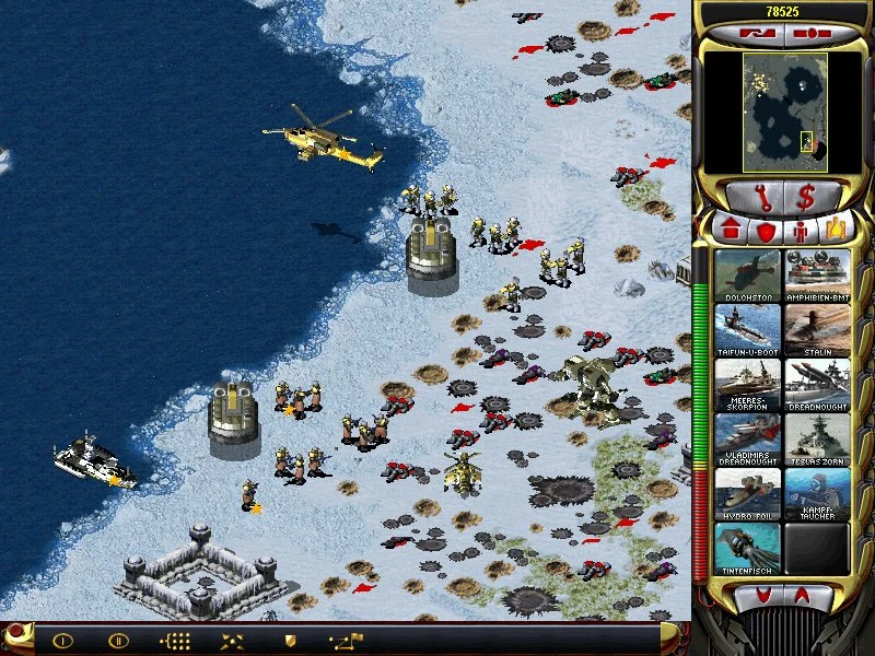 У моді Total Destruction для Red Alert 2 солдати і вертольоти ведуть бій на засніженому узбережжі з кратерами та знищеними юнітами