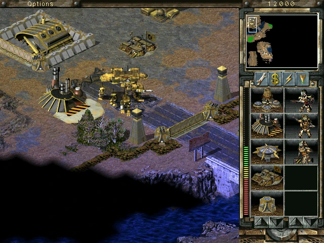 Captura de pantalla del mod C&C Tiberian Sun Synthesis con base Nod y unidades de infantería cerca de un río