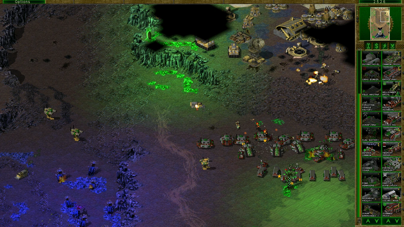 Скріншот з гри Command & Conquer Tiberian Sun мод Fading Dusk із великою битвою танків, піхоти та будівель бази