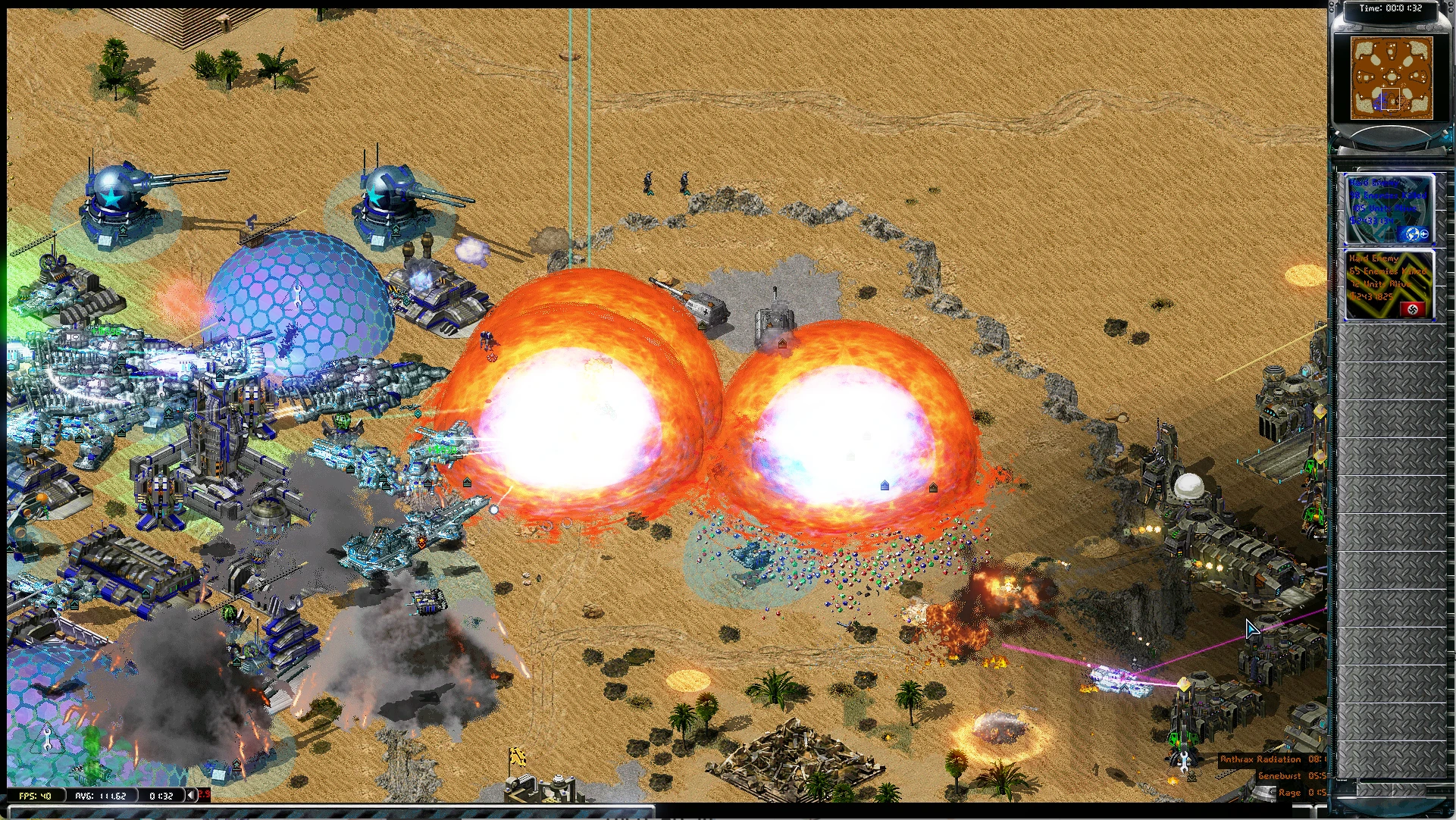 Zrzut ekranu pokazujący ogromną eksplozję i wieżyczki obronne na terenie pustynnym podczas bitwy moda Command & Conquer Yuri's Revenge