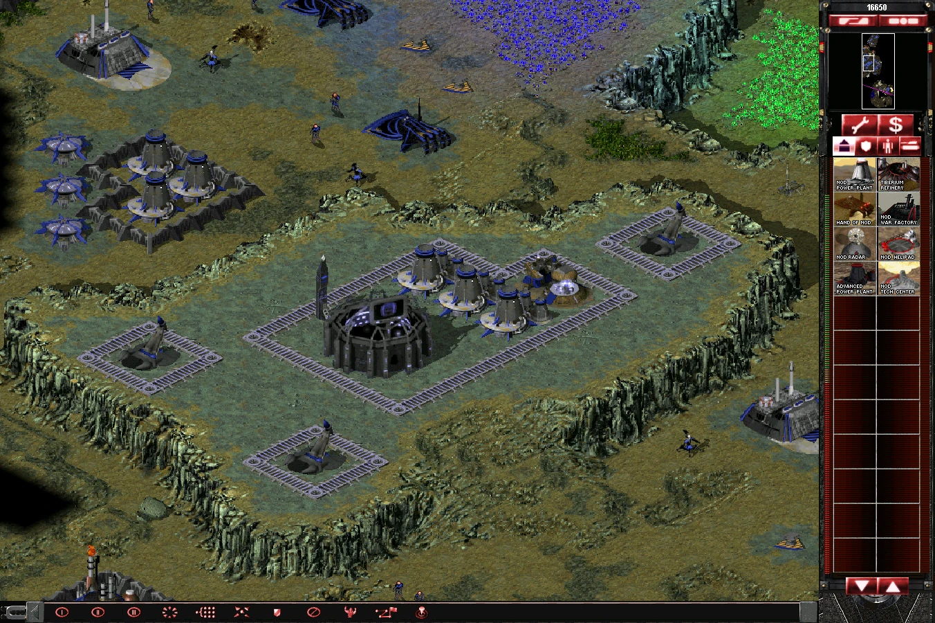Снимок экрана с тактической базой, зданиями и юнитами в моде TS Another World для Command & Conquer Yuri's Revenge