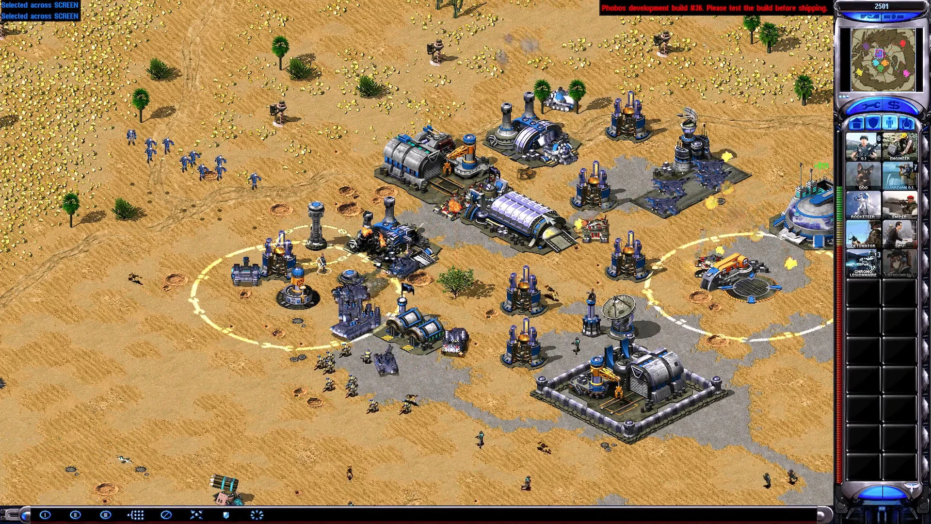 Скриншот базы в пустыне из мода Yuri's Revenge Red Line для Command & Conquer, видны юниты и строения