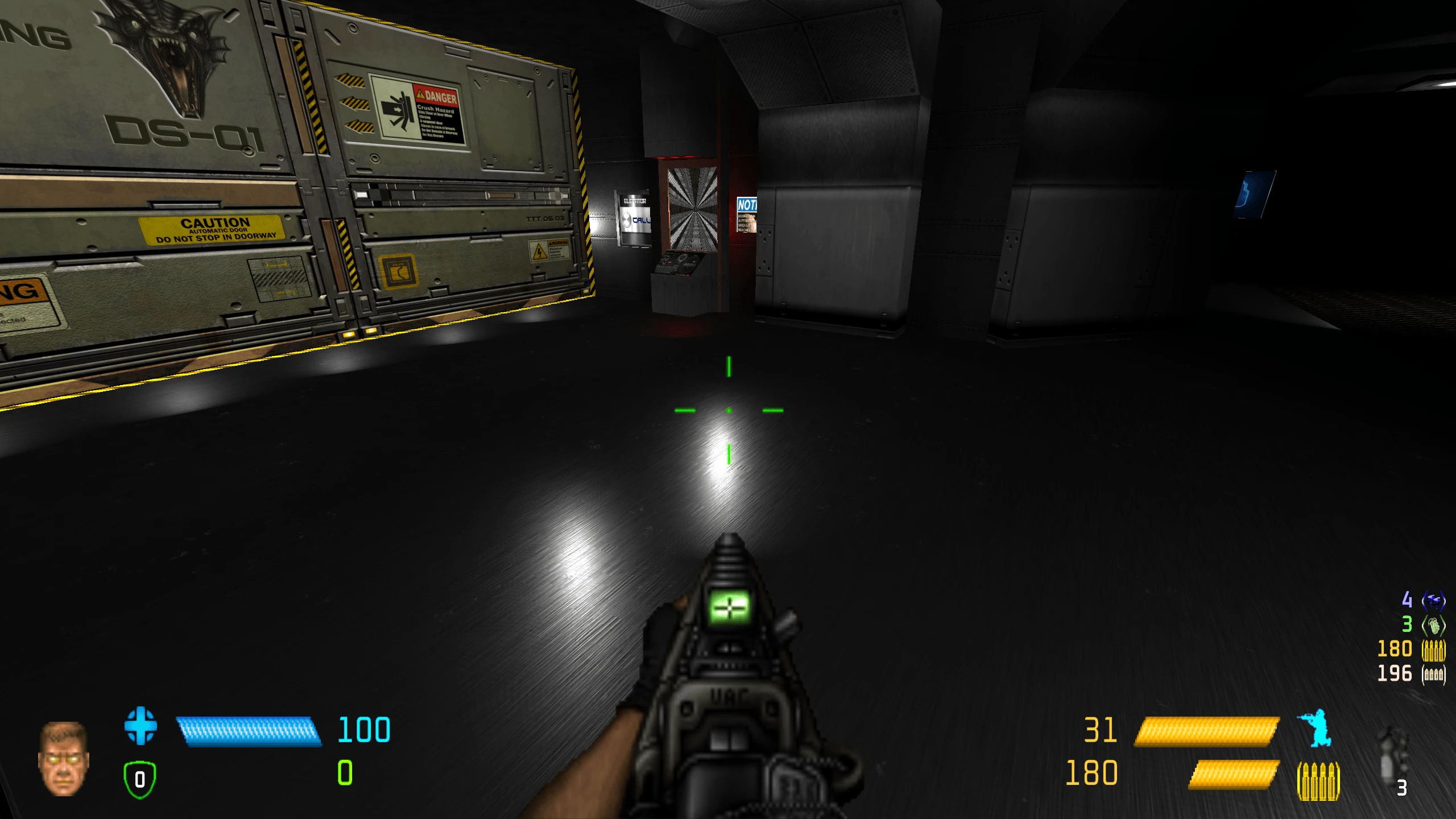 Blick auf den Lauf einer futuristischen Waffe in dunklem Sci-Fi-Korridor mit Metalltüren und leuchtendem Bedienfeld im Doom II Mod