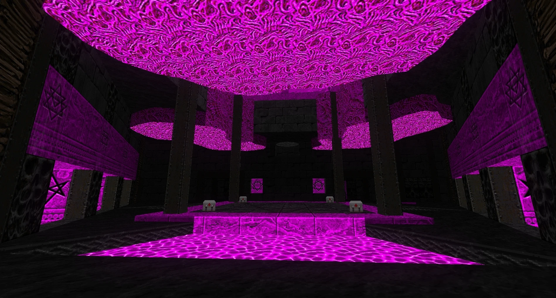 Sala con poca luz con techo y suelo brillantes de color púrpura, pilares de piedra y botiquines