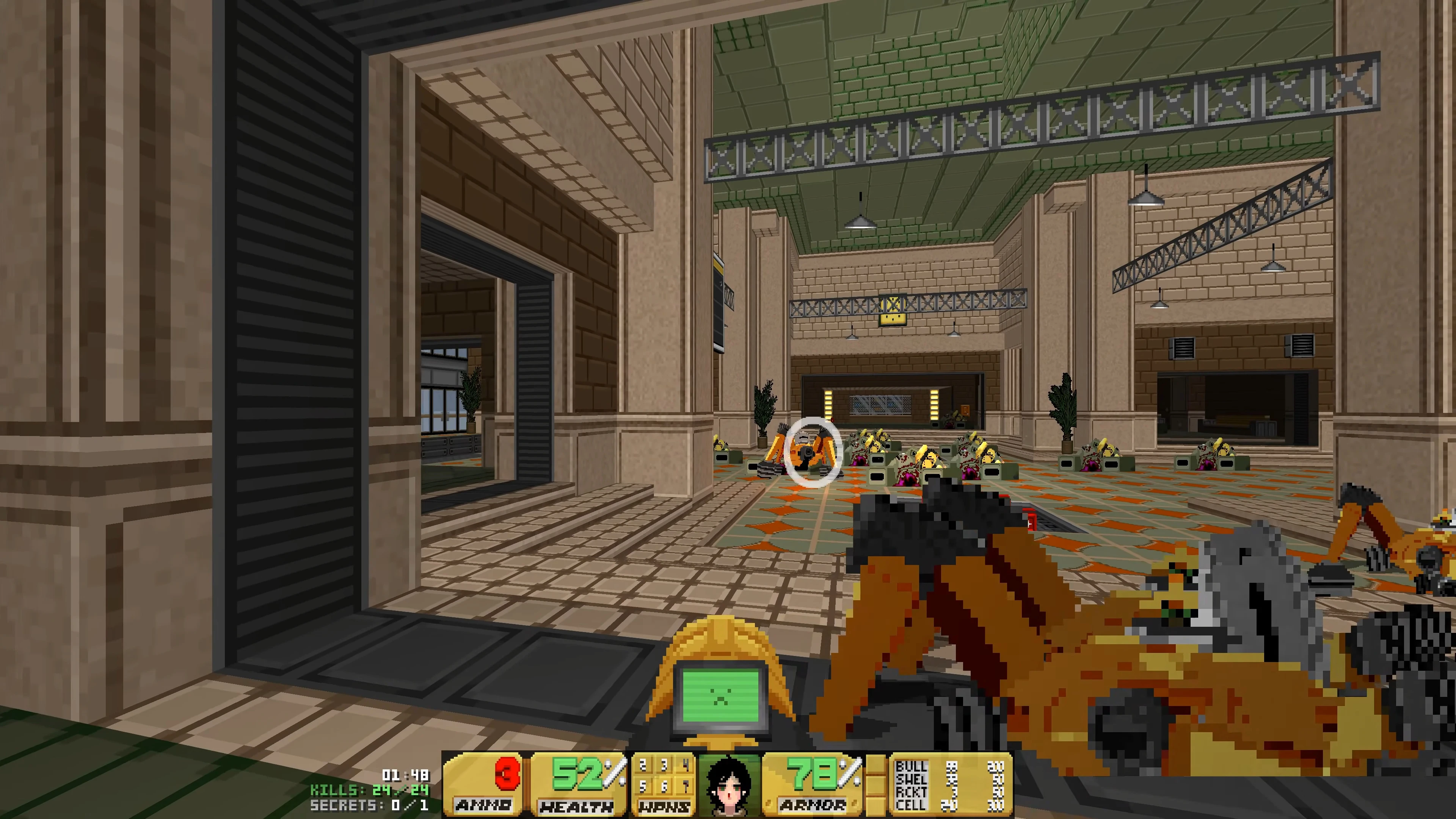 Скриншот мода Doom II Eye Juice с видом игрока на детализированную внутреннюю комнату с множеством роботов и статусным HUD