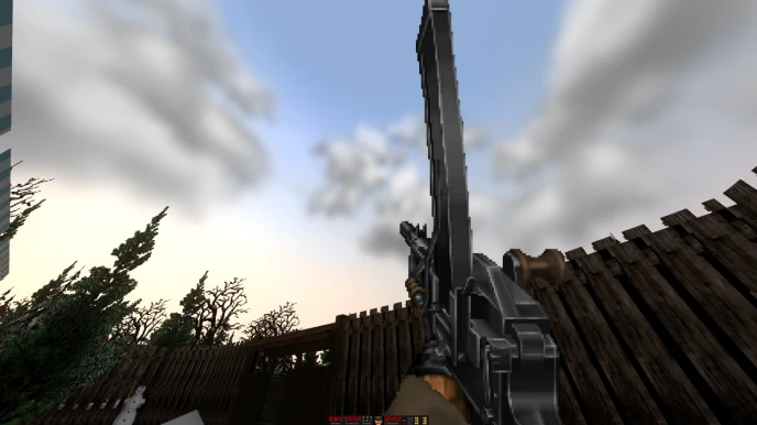 Vista en primera persona de un revólver apuntando a una cerca de madera bajo cielo nublado en mod de Doom II