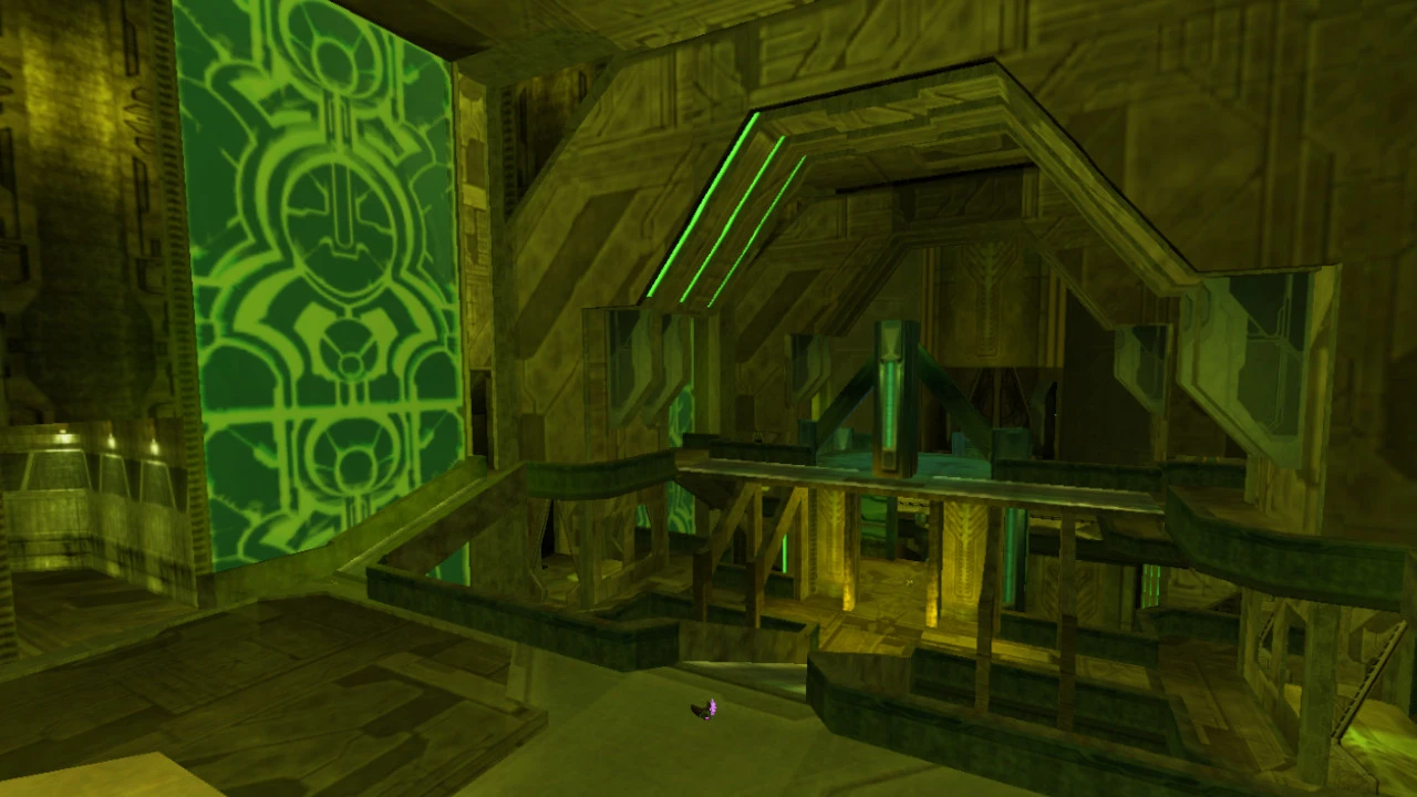 Captura de pantalla mostrando el interior de una base alienígena futurista iluminada en verde en el mod Halodoom