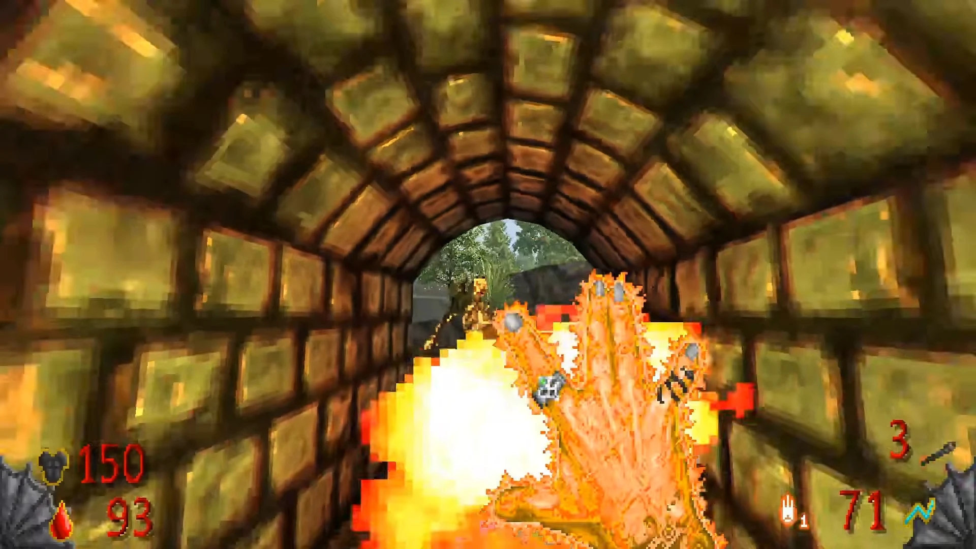 Вид від першої особи з вогняною атакою рукою в кам’яному тунелі з інтерфейсом здоров’я та боєприпасів з мода Doom II