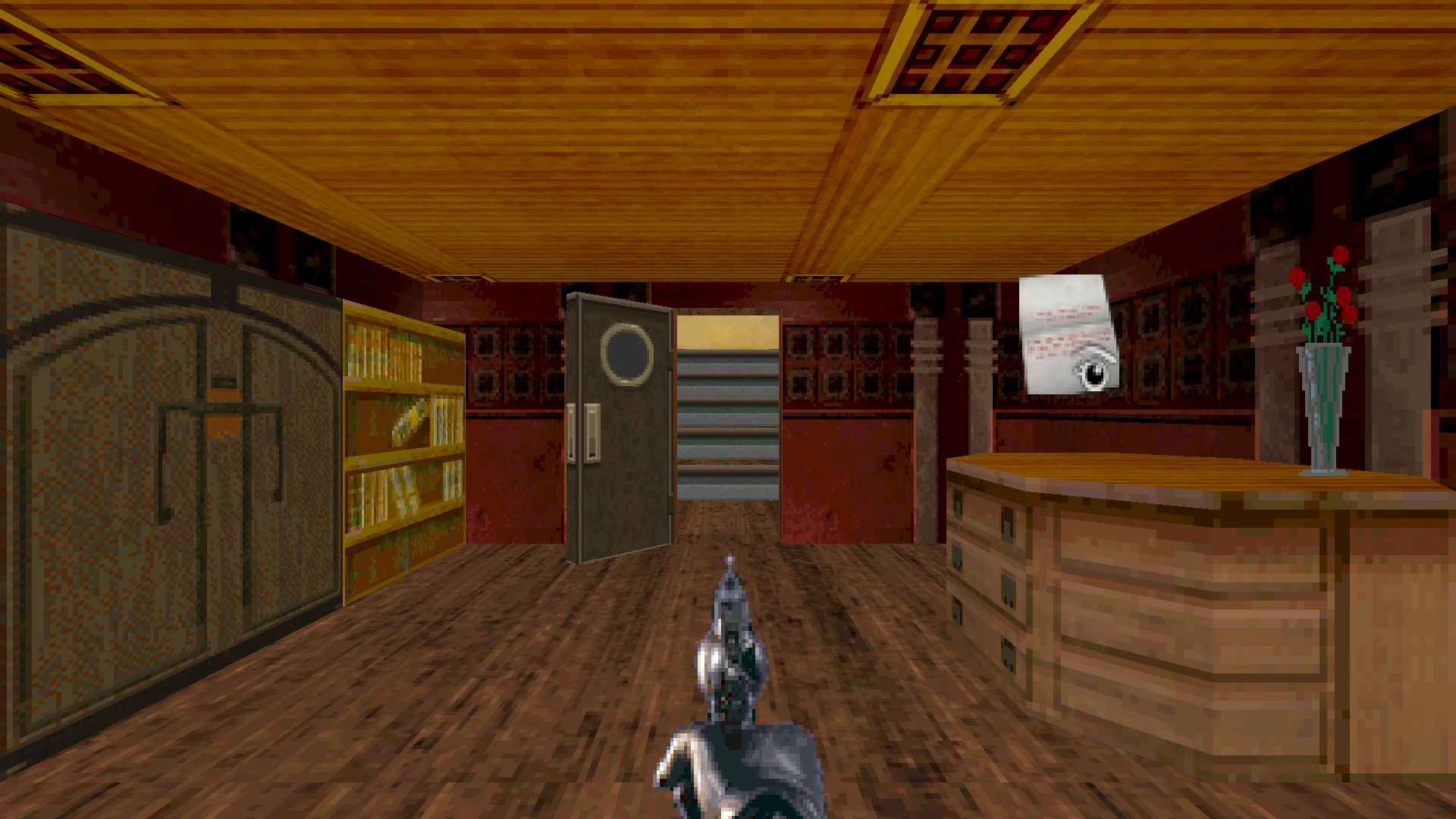Вид от первого лица на деревянную комнату с полками и дверью в моде Doom II Mask of Sobek