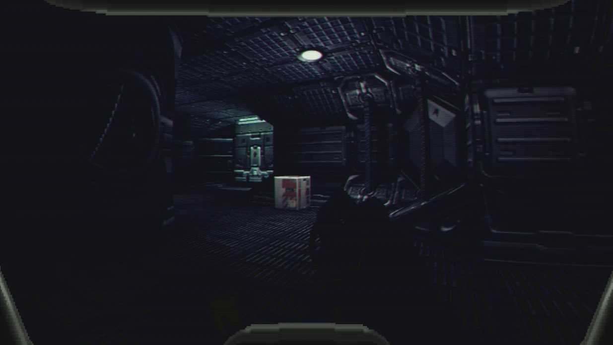 Vista en primera persona de un pasillo industrial oscuro con paredes de metal y una caja manchada de sangre en el mod Doom 1993