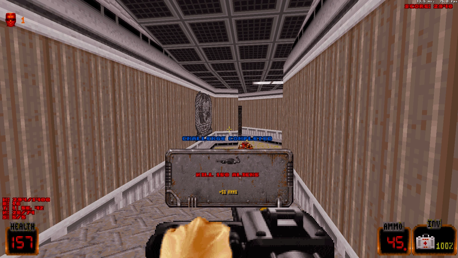 Скріншот гри Duke Nukem 3D Legacy Edition із повідомленням про завершення виклику - вбито 150 прибульців