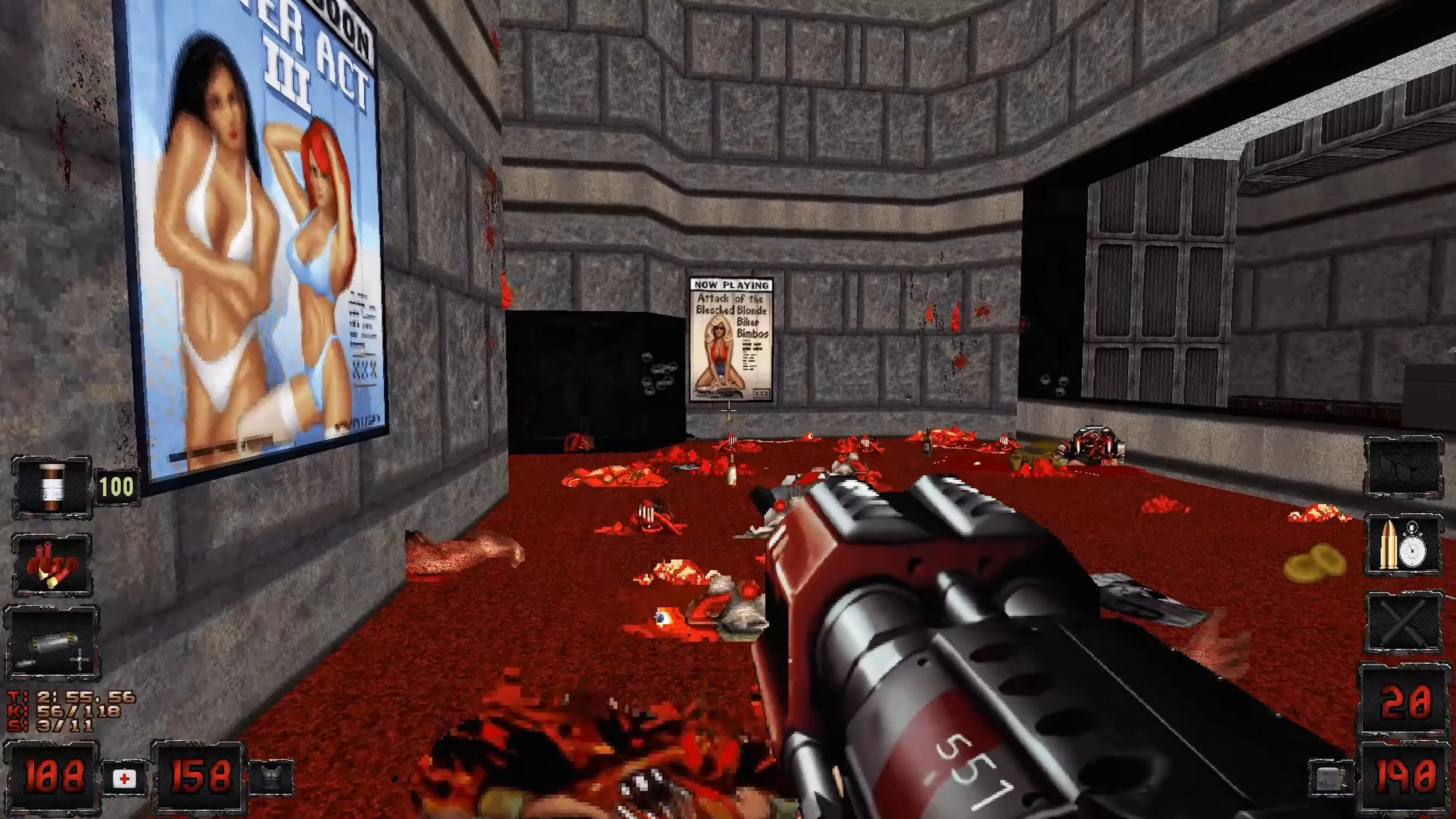 Vista en primera persona de Duke Nukem con escopeta en una habitación cubierta de sangre con carteles en paredes de piedra