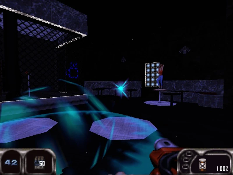 Erste-Person-Ansicht eines neonbeleuchteten Nachtclub-Innenraums mit Hockern und einer Figur im Duke Nukem 64 Mod