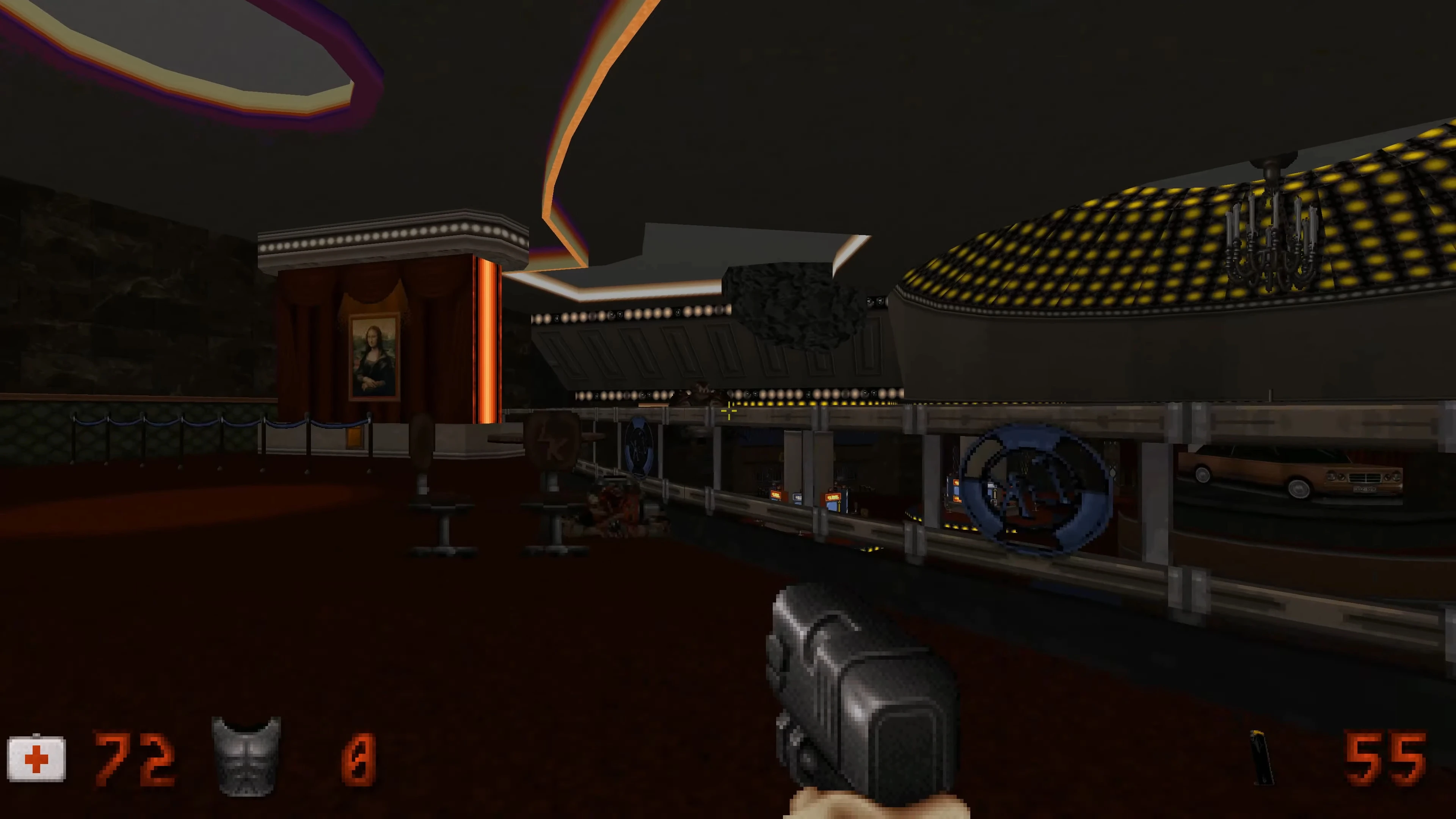 Сцена мода Duke Nukem 3D с игроком и пистолетом в казино с картиной Моны Лизы
