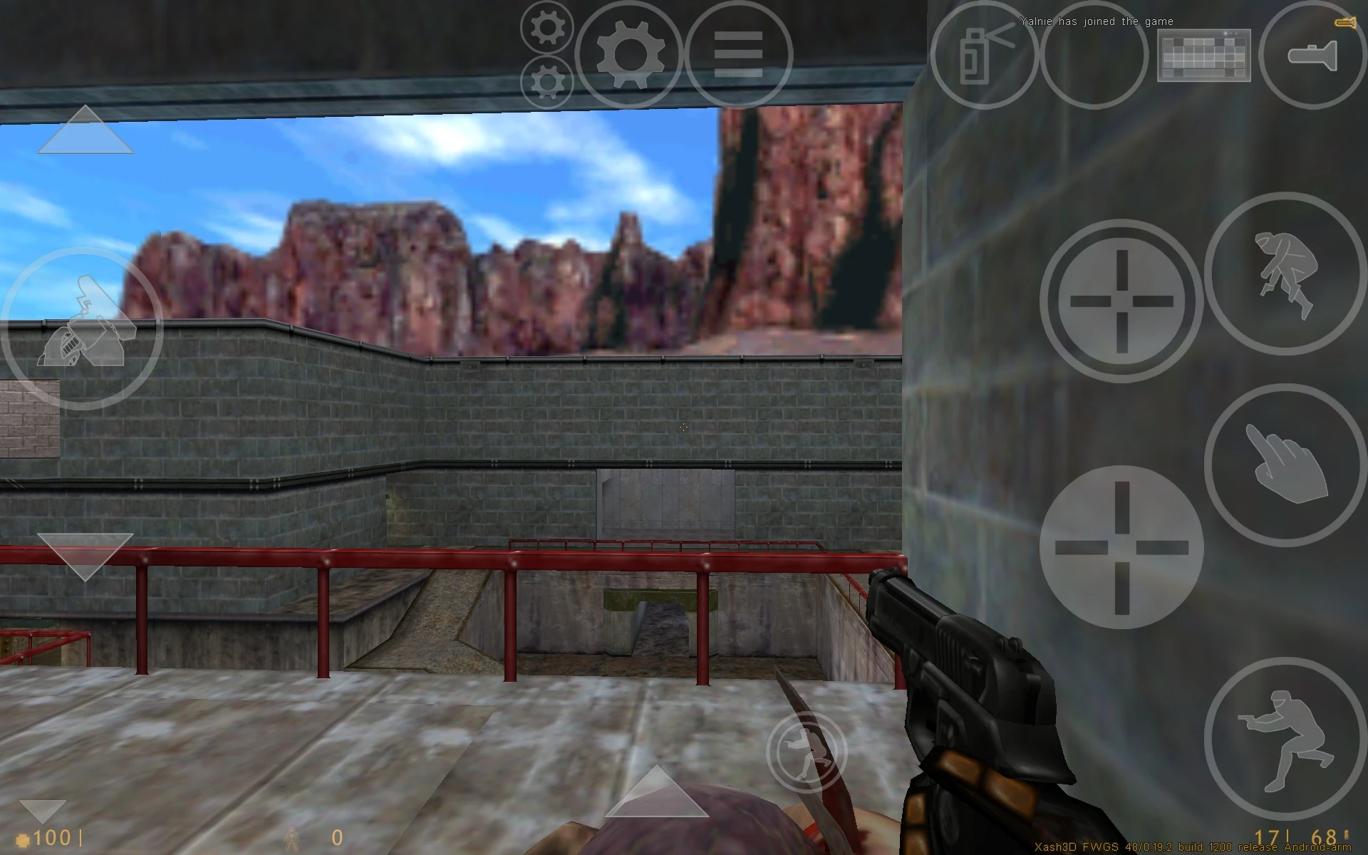 Игрок в Half-Life с пистолетом на открытой местности, с мобильным управлением на экране через движок Xash3D FWGS