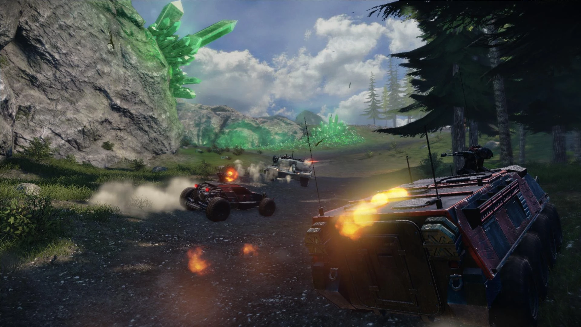 Vehículos blindados y buggies combatiendo en un camino de tierra junto a formaciones de cristales verdes en Renegade X