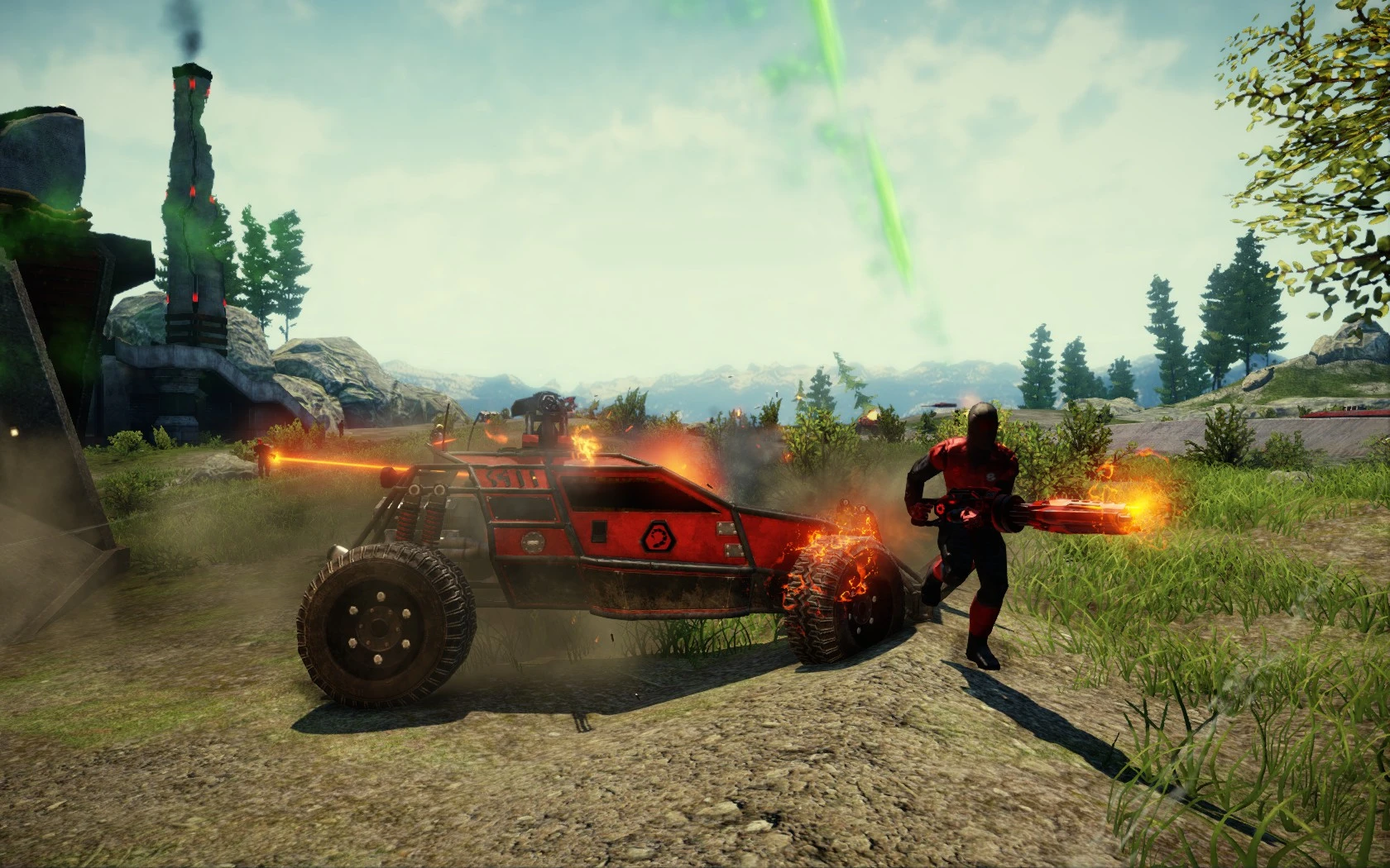 Soldado con lanzallamas corriendo junto a buggy rojo disparando rayo de fuego en campo abierto