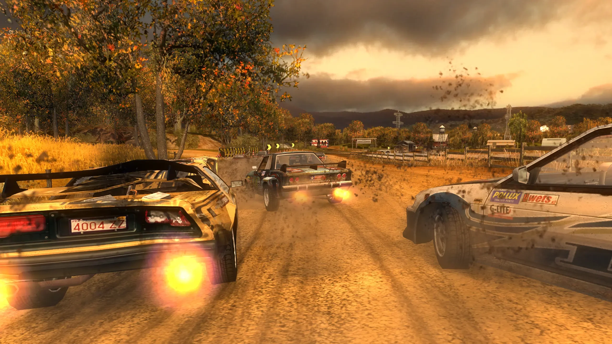 Скріншот з FlatOut 2 зі спортивним автомобілем, що дрифтує вночі на яскраво освітленому овальному гоночному треку