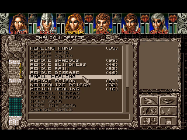 Pantalla mostrando hechizos de curación y eliminación de estados en Ambermoon con seis retratos de personajes y selector