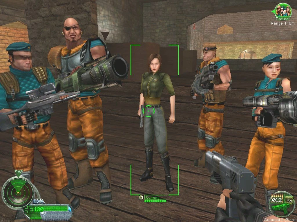 Пять вооружённых персонажей Command & Conquer Renegade стоят на деревянном полу внутри здания