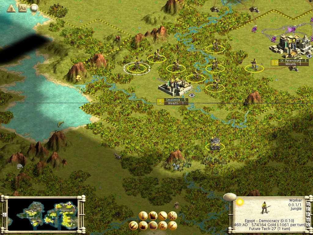 Captura de pantalla mostrando unidades alrededor de la ciudad de Smolensk junto a ríos y bosques en Civilization III