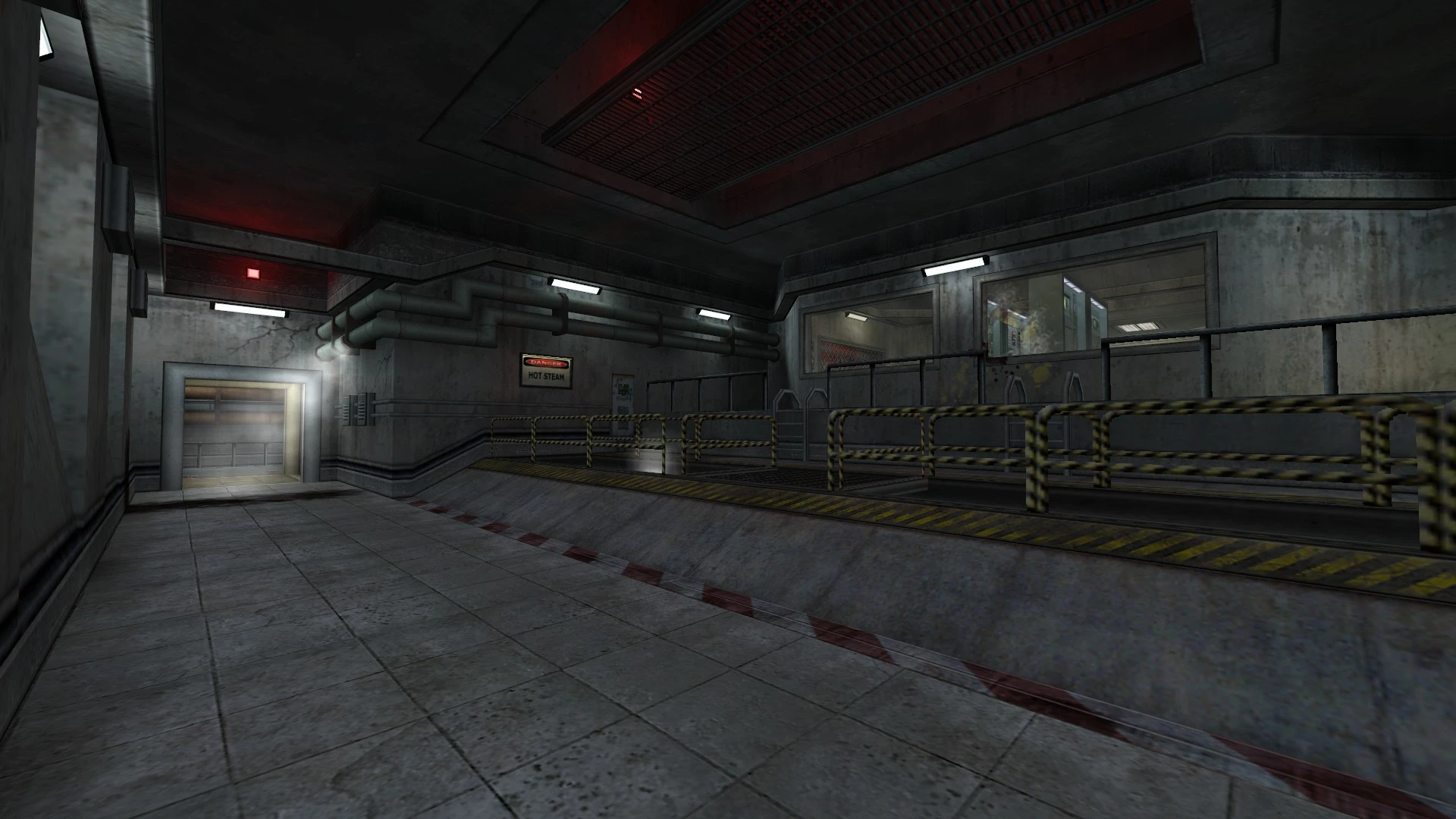 Pasillo de hormigón con barandillas metálicas y puerta de salida iluminada en el parche fan Urbicide HD Pack de Half-Life