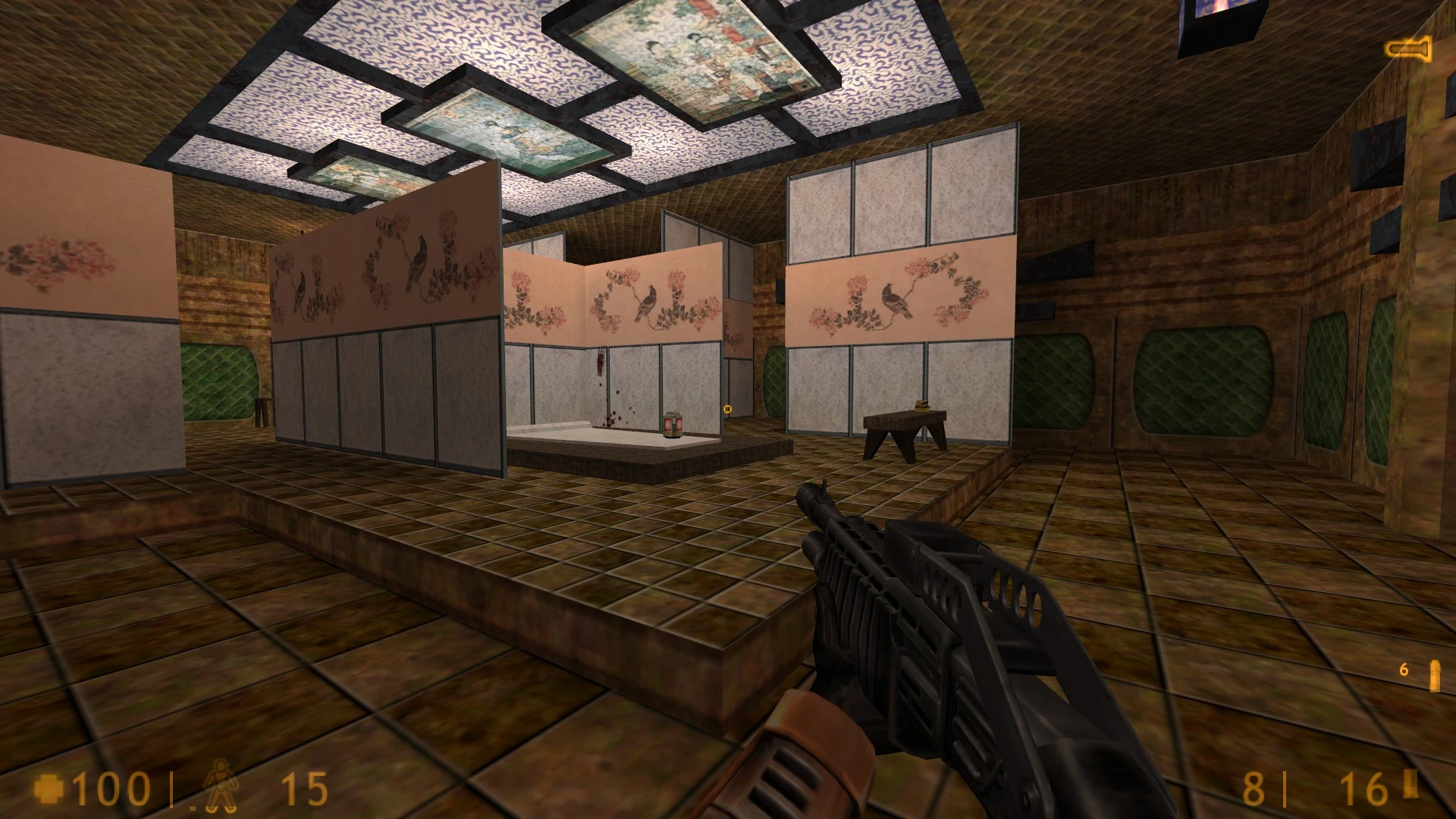 Vista en primera persona de un interior estilizado con texturas de madera y particiones florales sosteniendo una escopeta en el mod Absolute Redemption de Half-Life