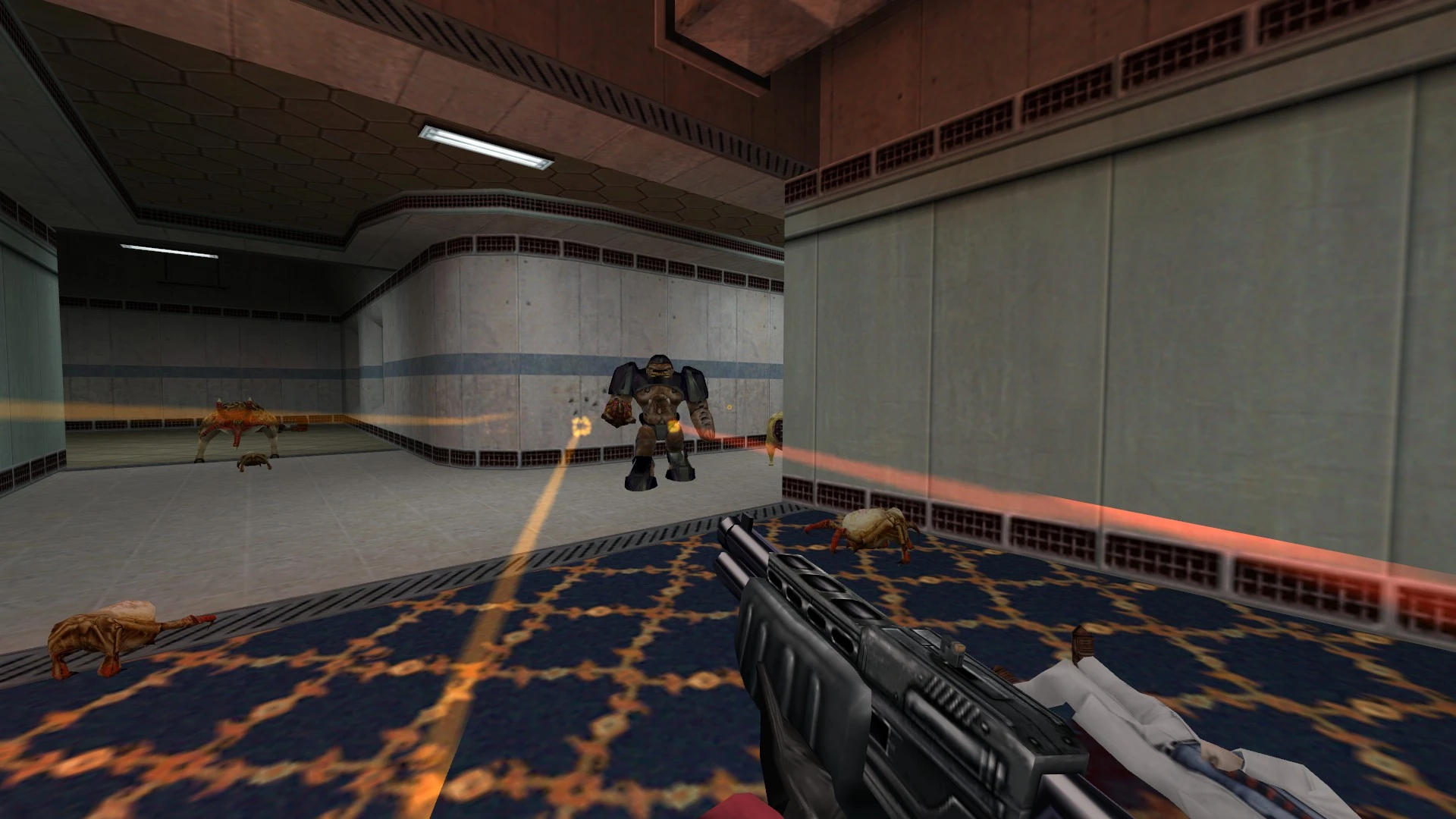 Vista en primera persona de una escopeta disparando a criaturas alienígenas y un soldado HECU en un pasillo de una instalación en el mod Catharsis de Half-Life