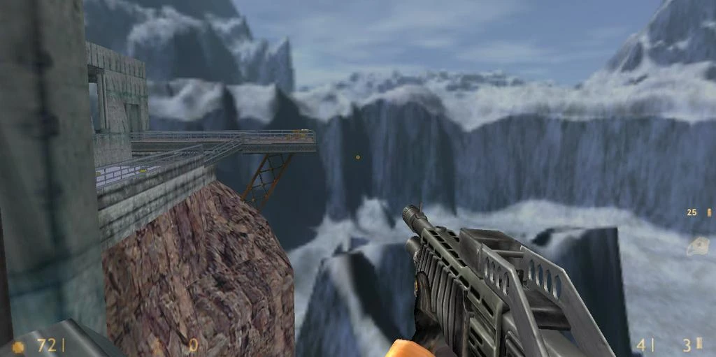 Игрок целится из дробовика на снежной тропе на склоне в моде Edge of Darkness для Half-Life