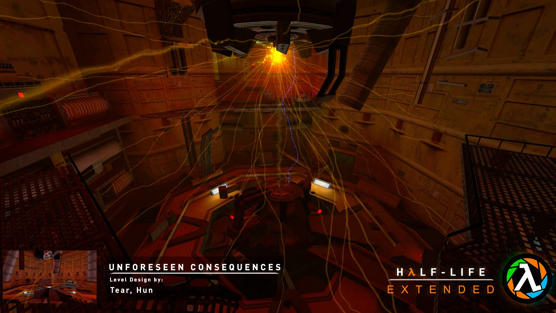 Widok komory rdzenia energetycznego emitującej łuki elektryczne w modzie Half-Life Extended