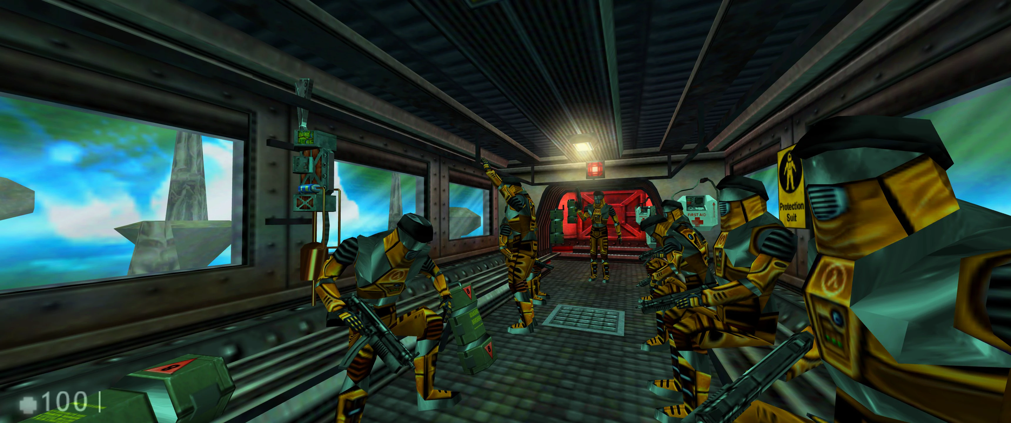 Captura de pantalla del mod Half-Life: Recovery mostrando varios soldados HECU armados en un pasillo metálico