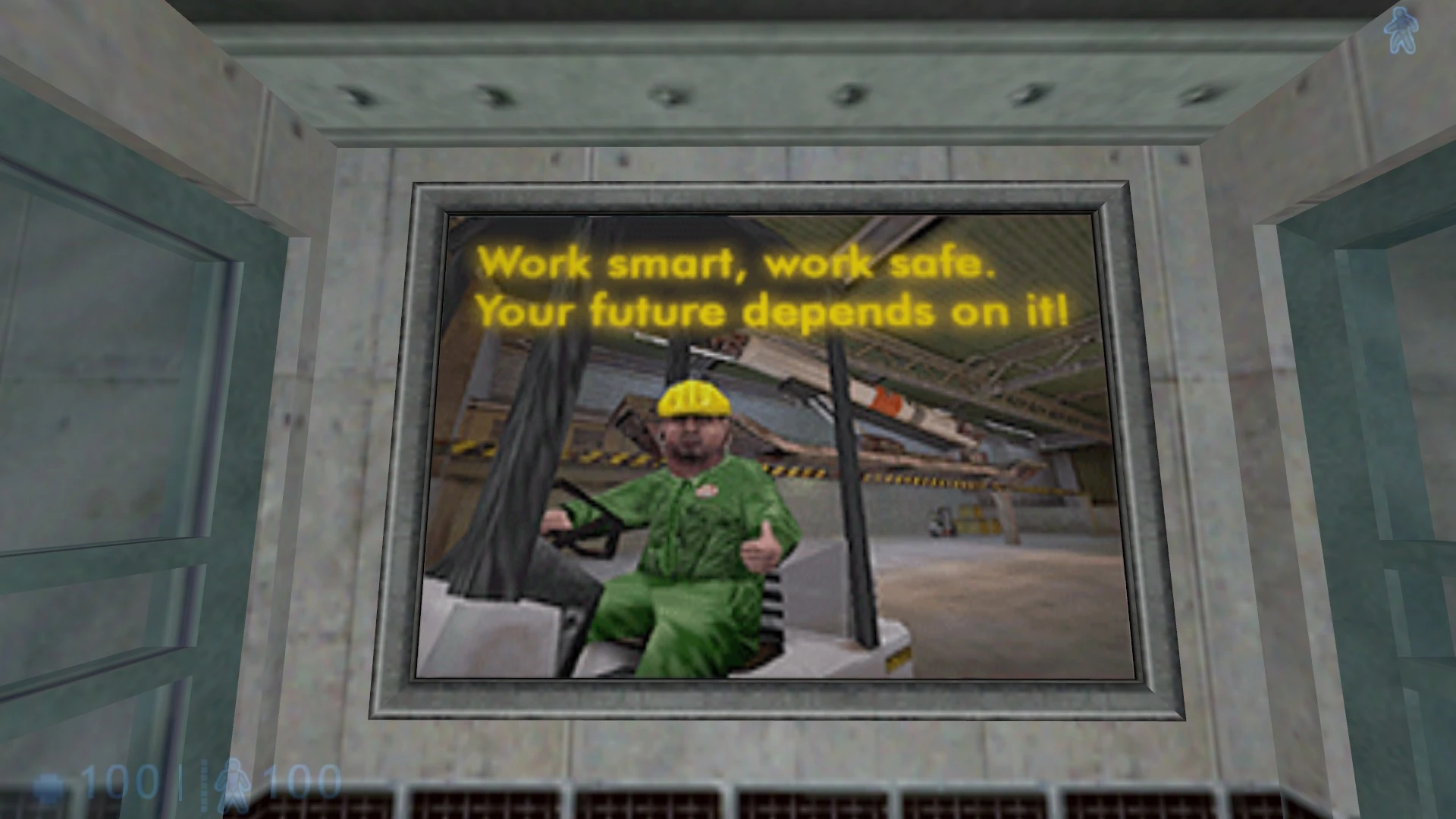 В игре плакат с мужчиной в зелёном комбинезоне и жёлтом шлеме, показывающим палец вверх в погрузчике с надписью о безопасности труда.