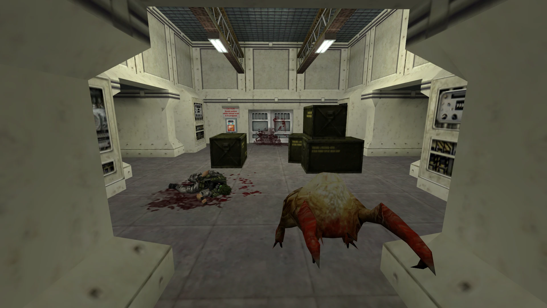 Captura del juego Half-Life mostrando un soldado muerto y una criatura parecida a un cangrejo en un laboratorio