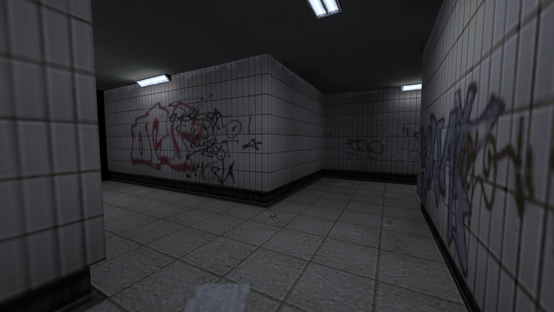 Pasillo de metro con azulejos y grafitis en paredes con poca luz en Half-Life Ultimate Attack Remod