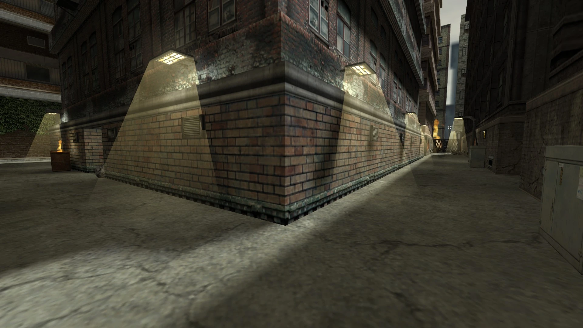Screenshot zeigt eine schwach beleuchtete Ecke einer städtischen Gasse mit Backsteinmauern und Straßenlampen aus dem Half-Life Urbicide Mod