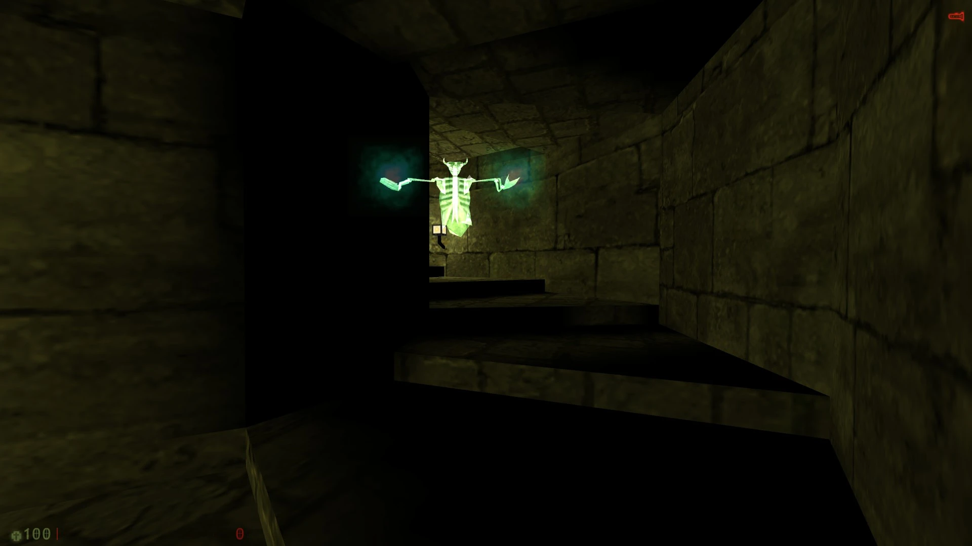 Geisterhaftes grünes Skelett schwebt auf einer düster beleuchteten Steintreppe in Katakomben im Half-Life-Mod Survive in Catacombs