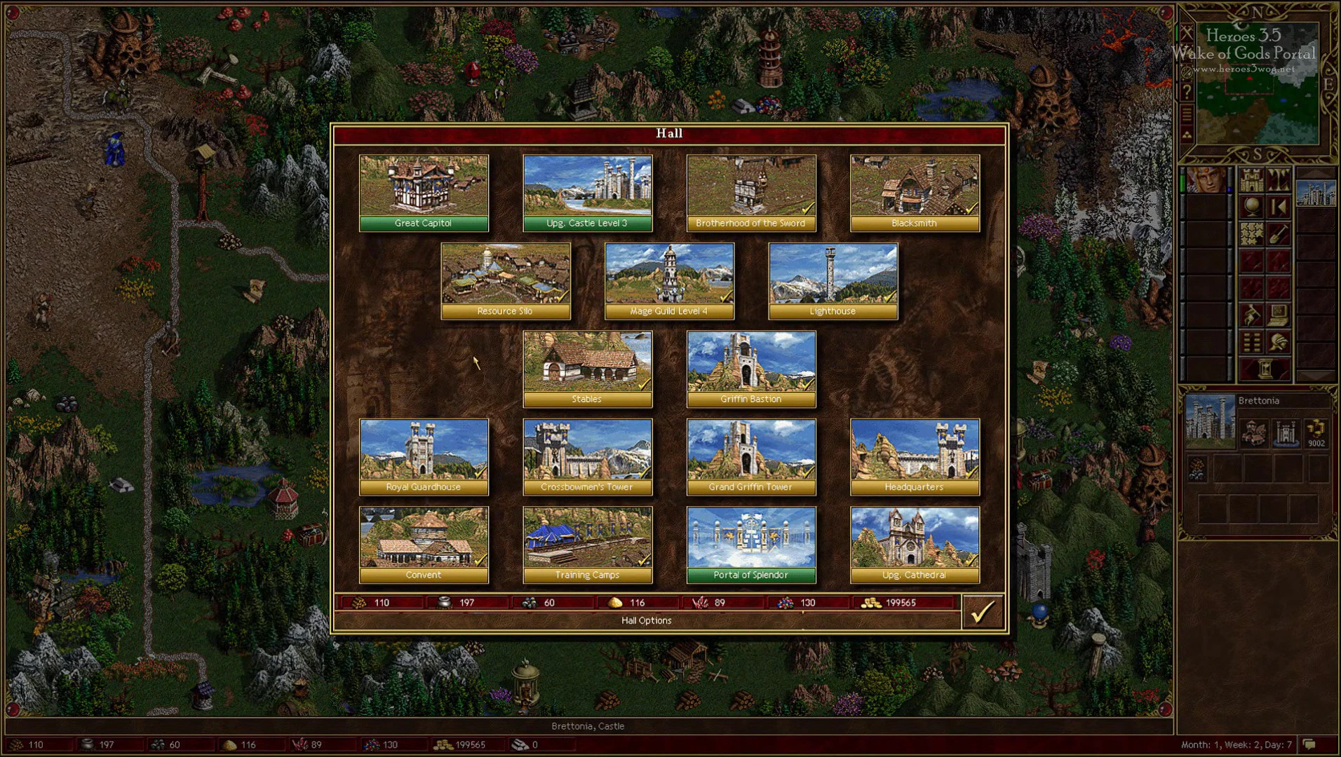 Скриншот интерфейса зала города с множеством доступных улучшений построек в моде Third Upgrade для HoMM III