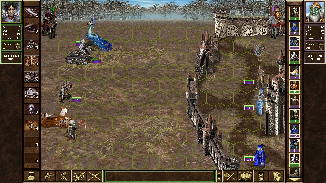 Kampfbild in Heroes of Might and Magic III mit Belagerung, verschiedenen Einheiten und Burgmauer
