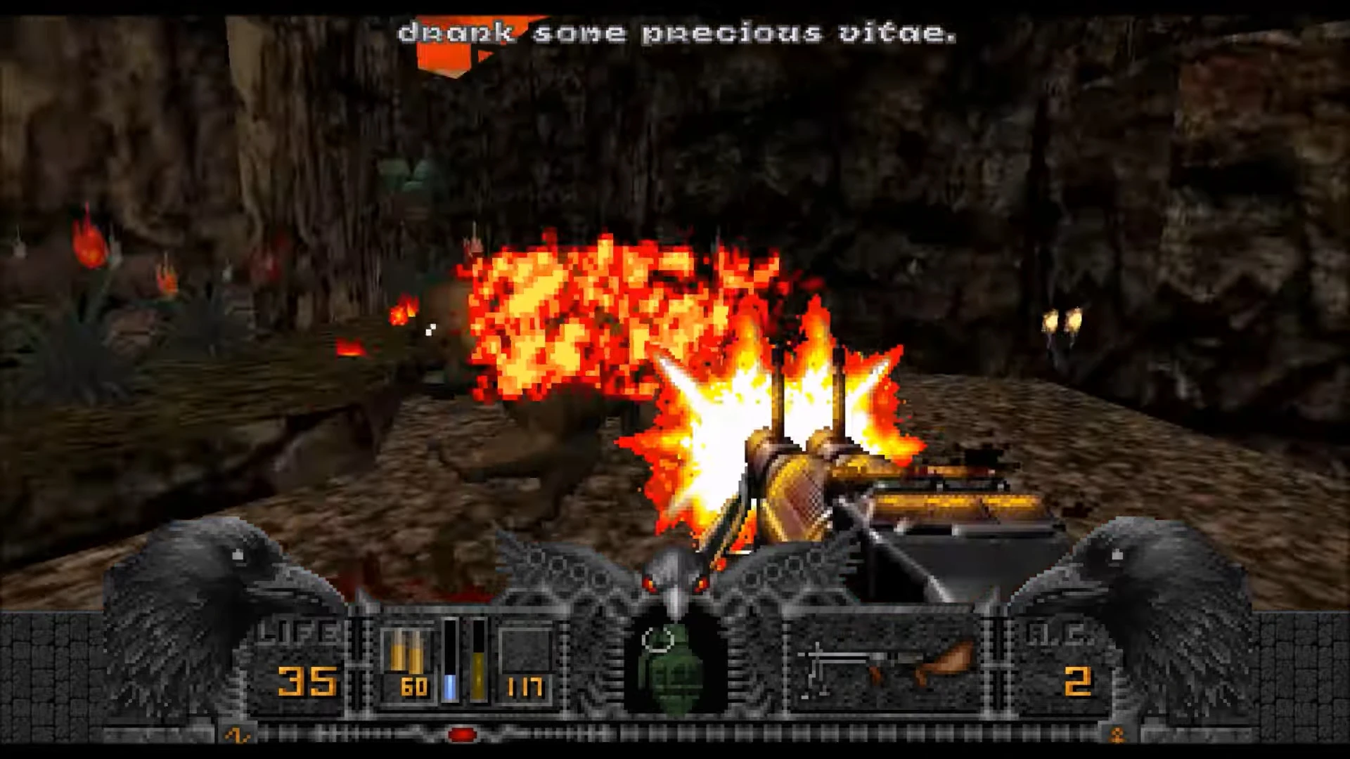 Erste-Person-Perspektive mit Flammenwerfer gegen Gegner in dunkler Höhle im Hexen 8 Eyes Mod